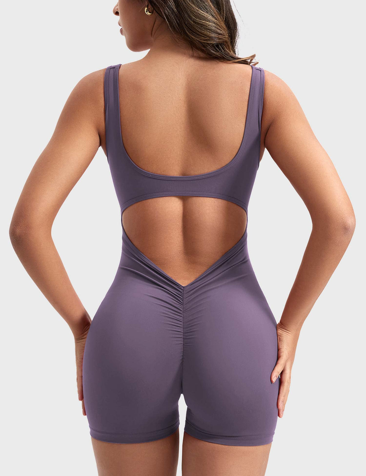Mono Corto CoreFlex con Espalda en V