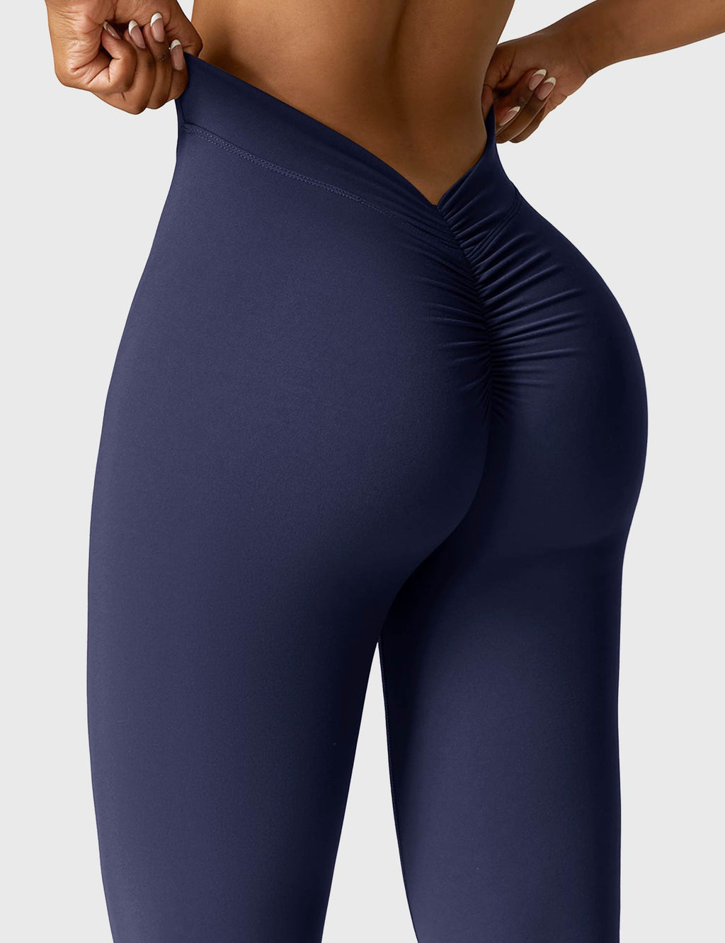 Leggings Acampanados Contour con Espalda en V