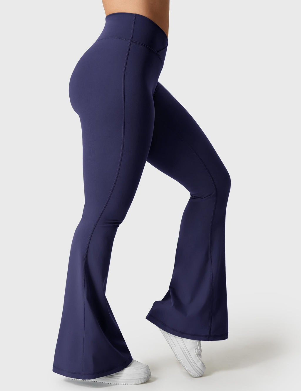 Leggings Acampanados CoreFlex con Cintura en V
