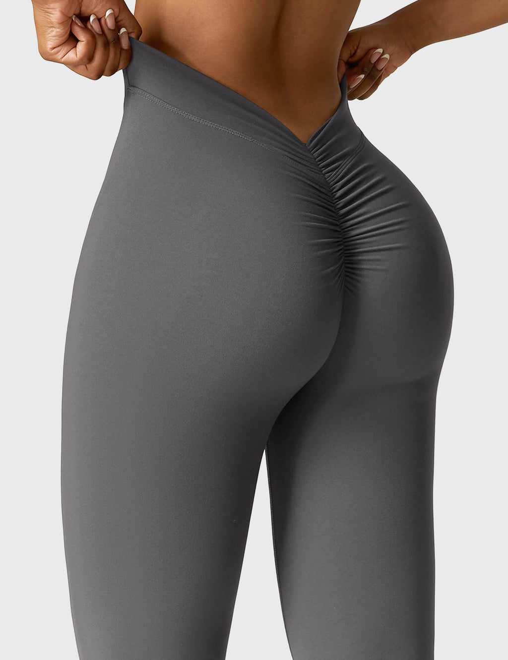 Leggings Acampanados Contour con Espalda en V