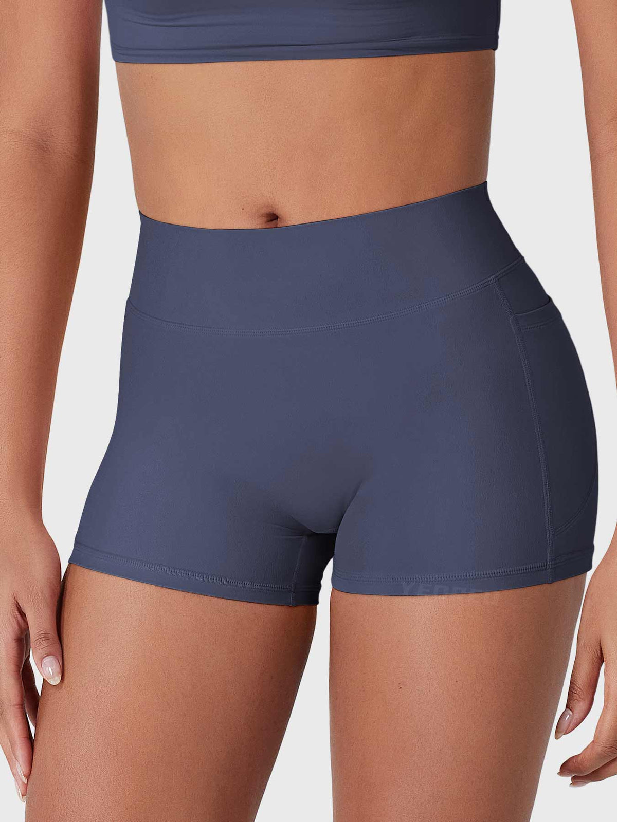 Short SoftHue de 3.6" de Tiro Medio con Bolsillos