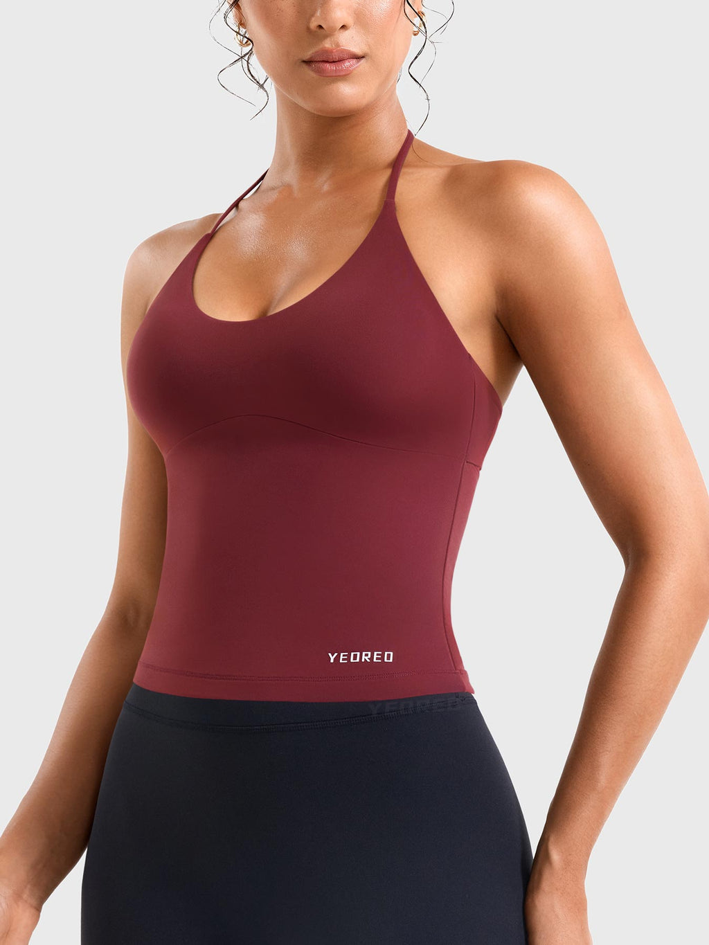 Top CoreFlex Halter con Espalda Torcida