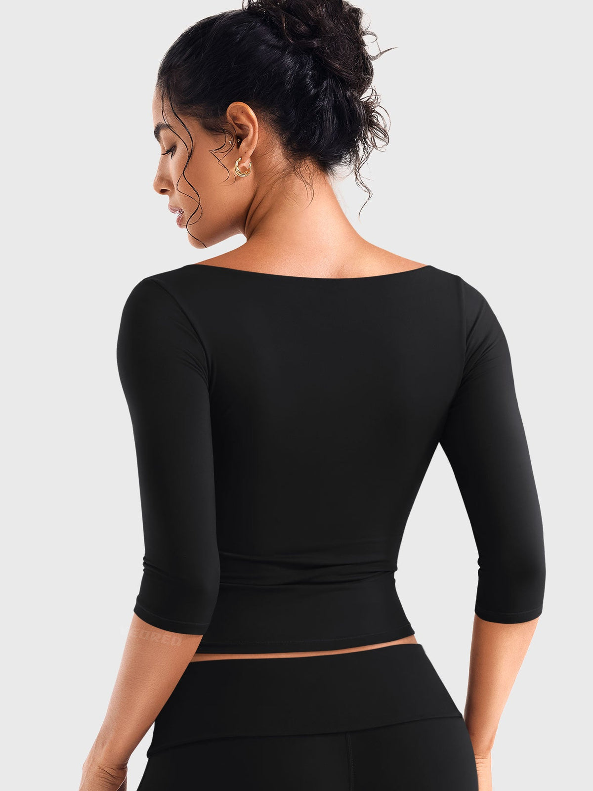 Top Ease de Manga 3/4 con Cuello Redondo Amplio