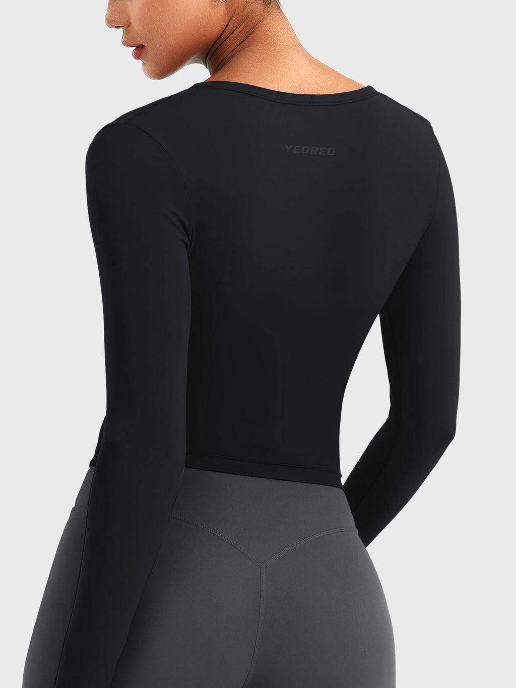 Top Ease de Manga Larga con Cuello en V