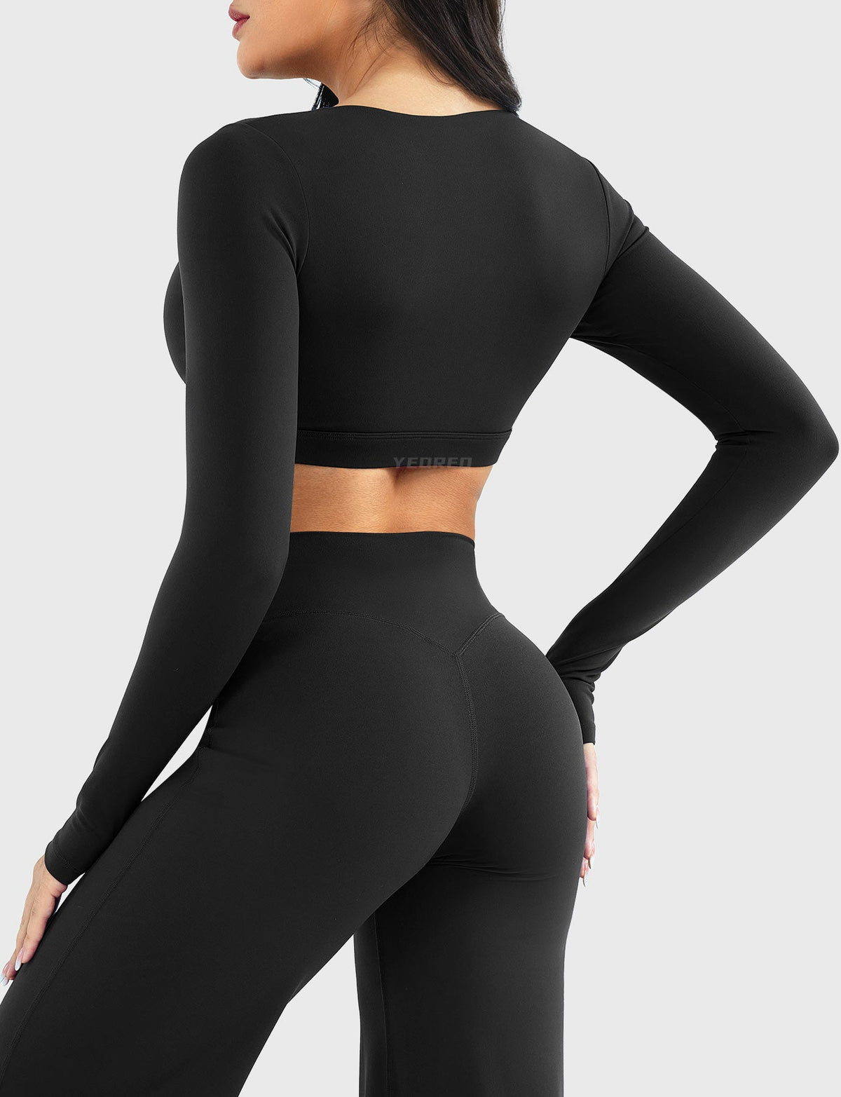 Top Corto CoreFlex de Manga Larga con Cuello en V