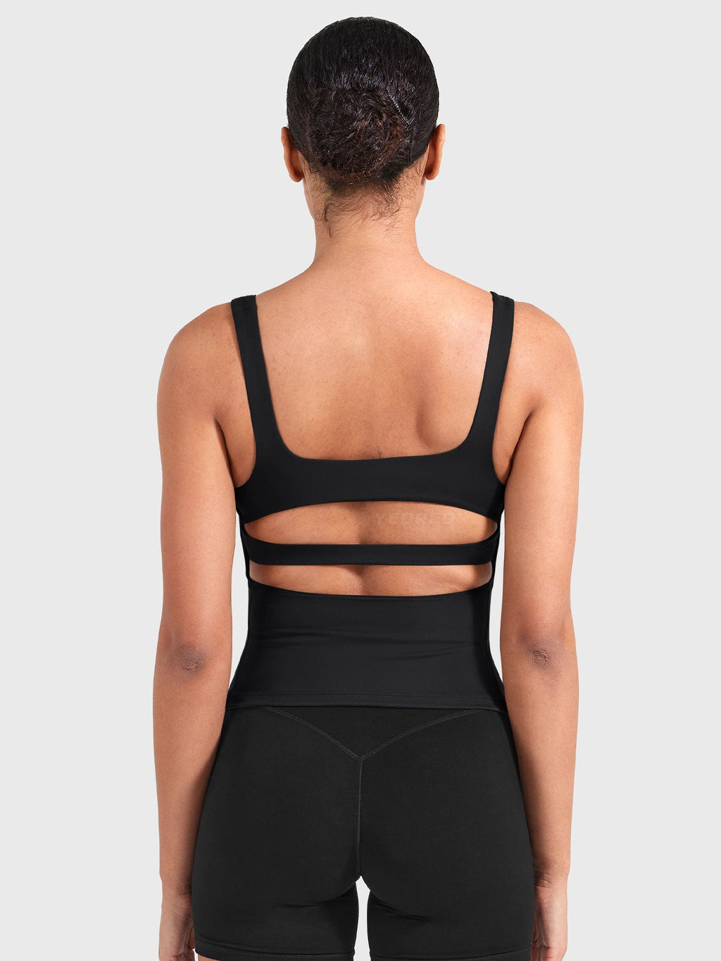Top Largo CoreFlex con Espalda Abierta