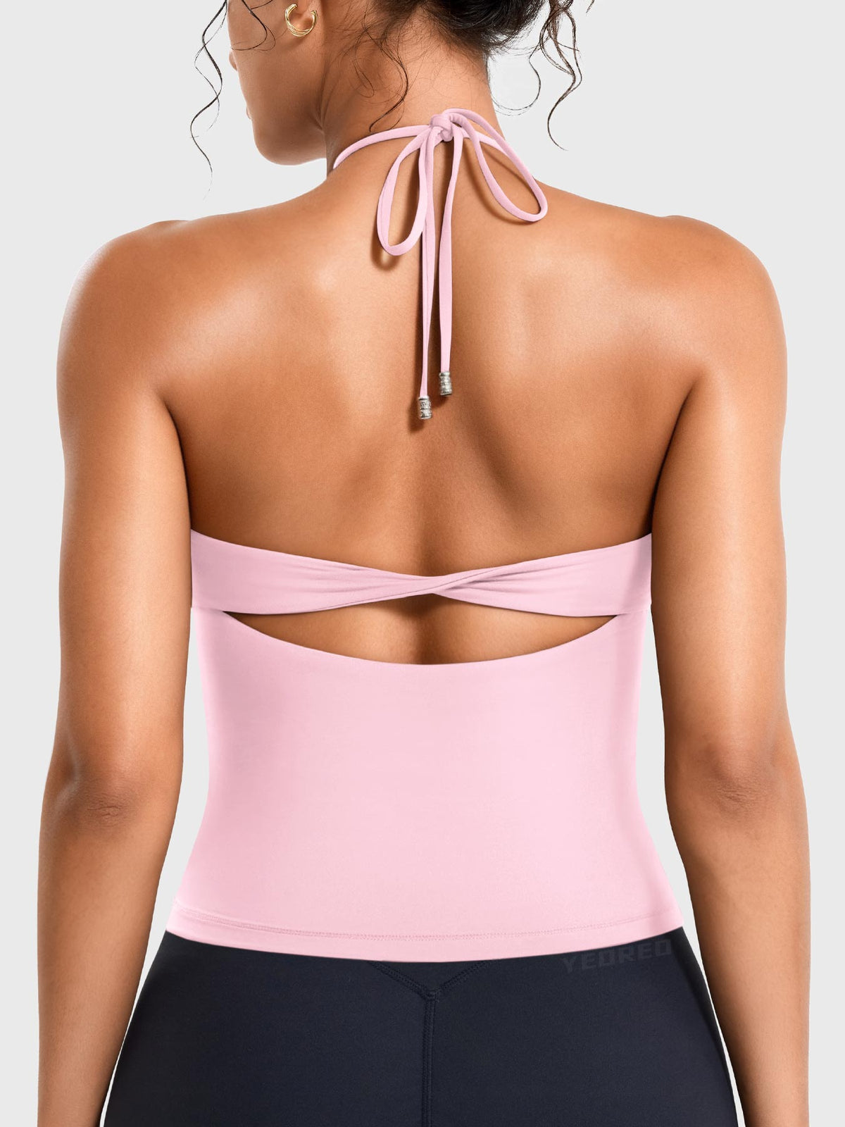 Top CoreFlex Halter con Espalda Torcida