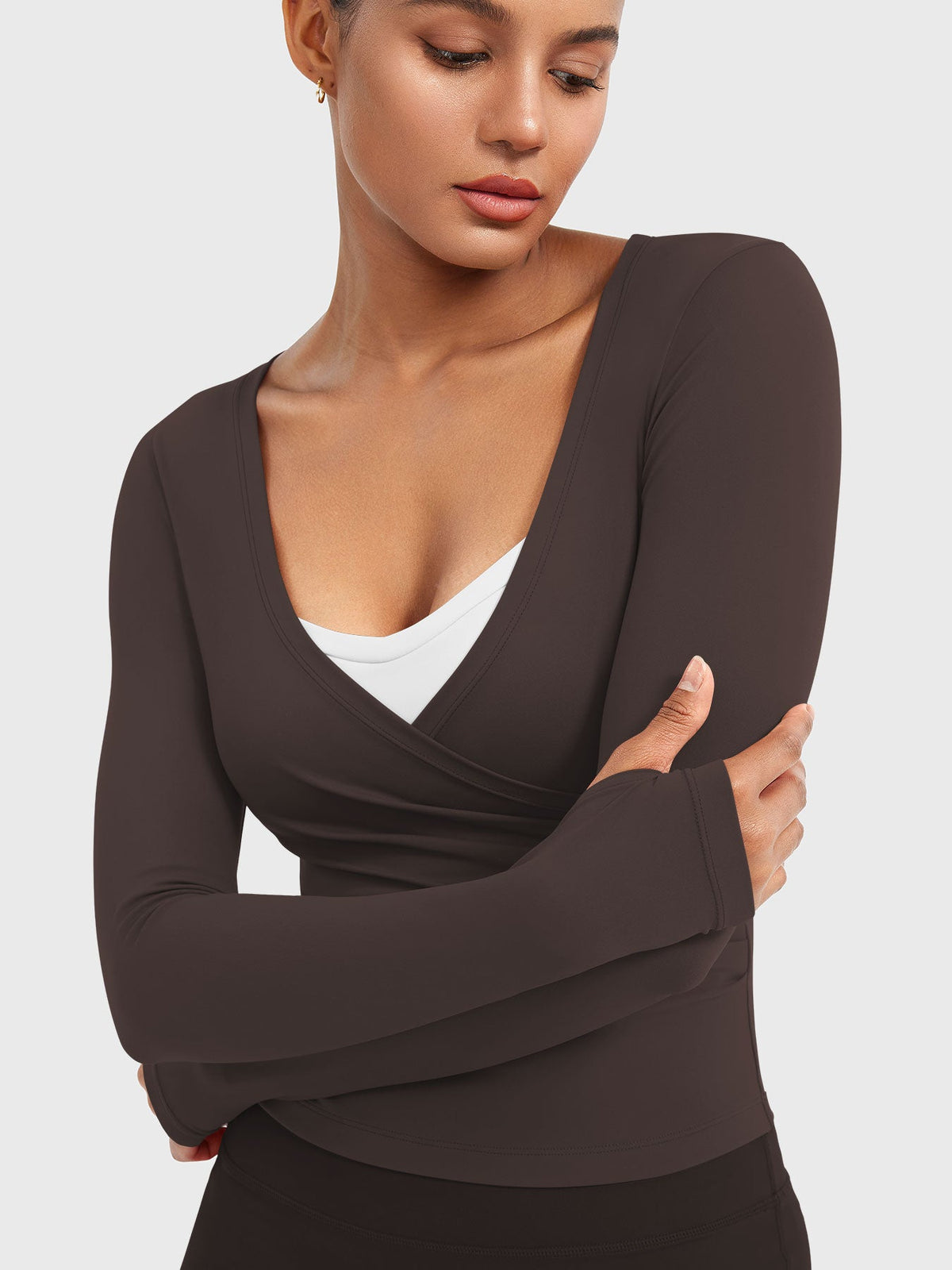 Top Ease de Manga Larga con Cuello en V
