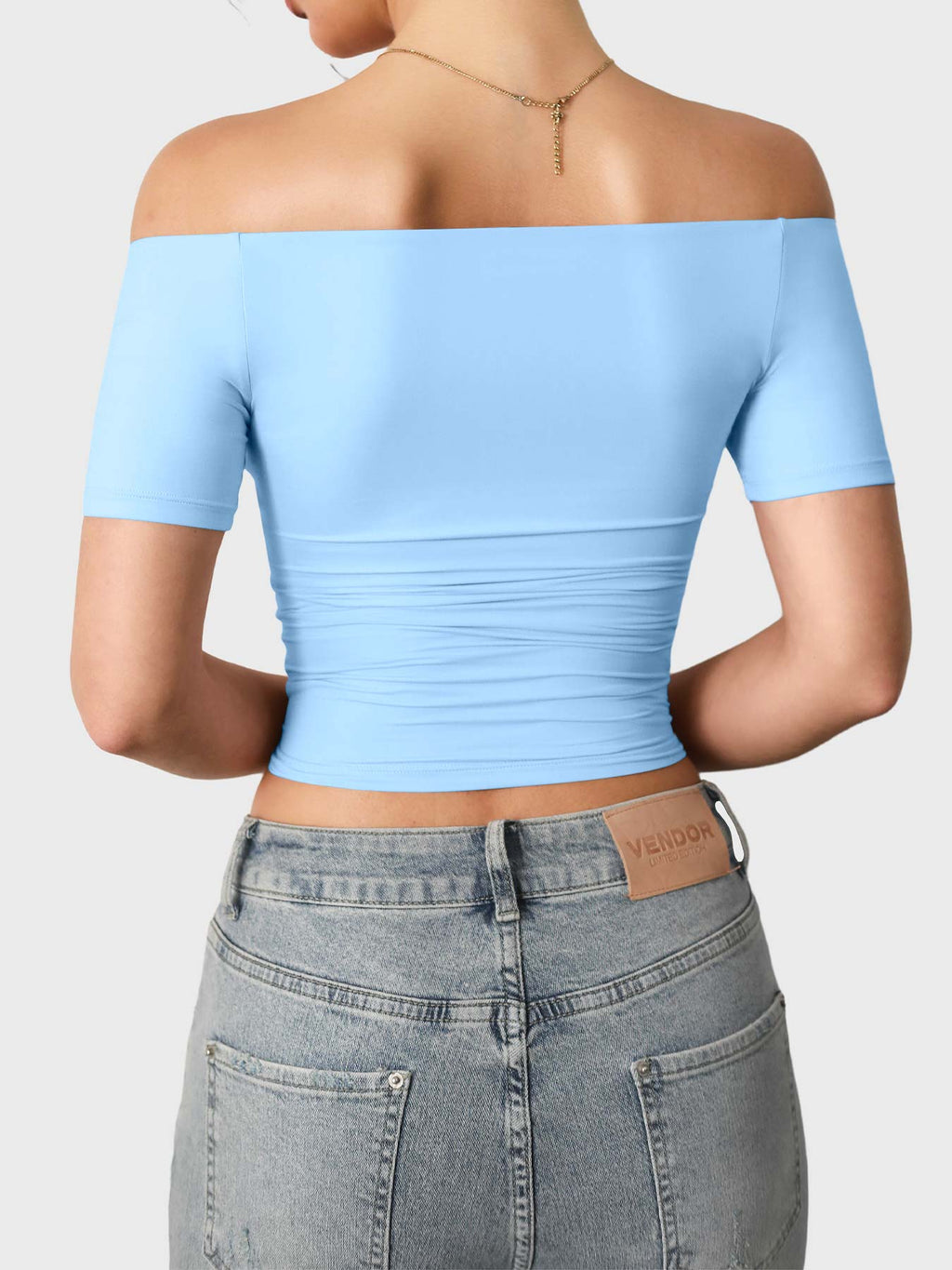 Top Ease de Hombros Descubiertos y Manga Corta