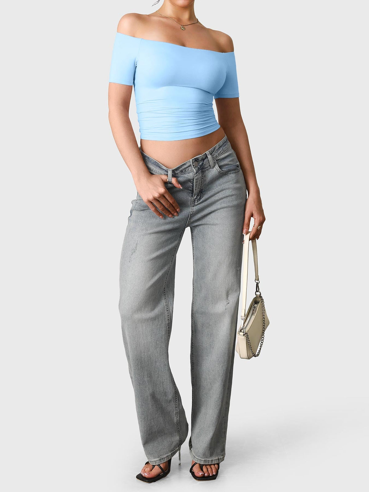 Top Ease de Hombros Descubiertos y Manga Corta
