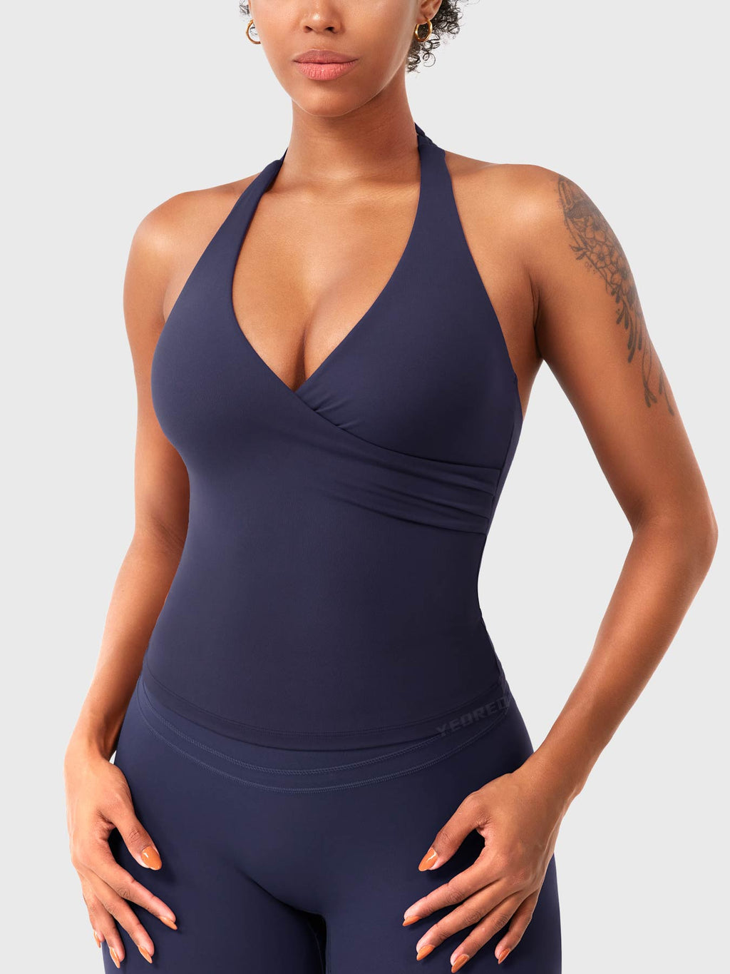 Top CoreFlex Halter con Cuello en V