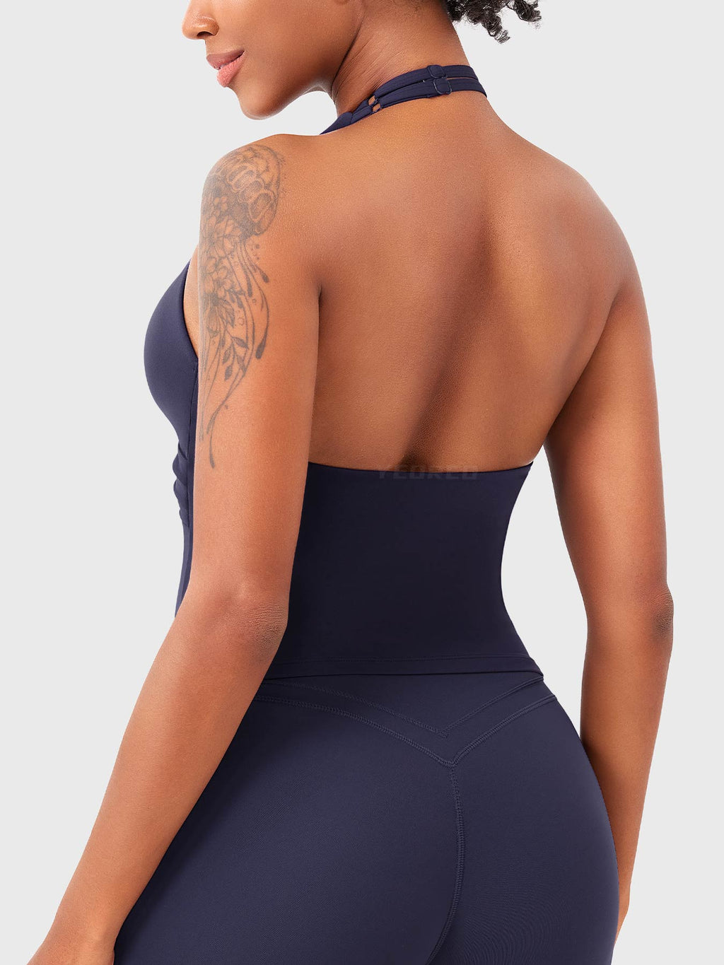 Top CoreFlex Halter con Cuello en V