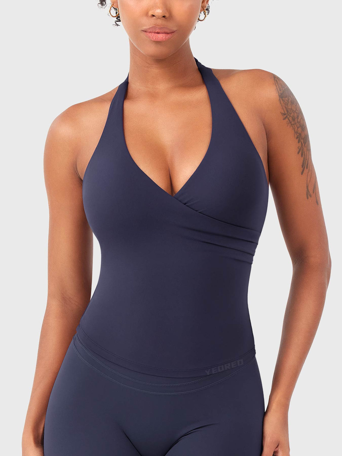 Top CoreFlex Halter con Cuello en V