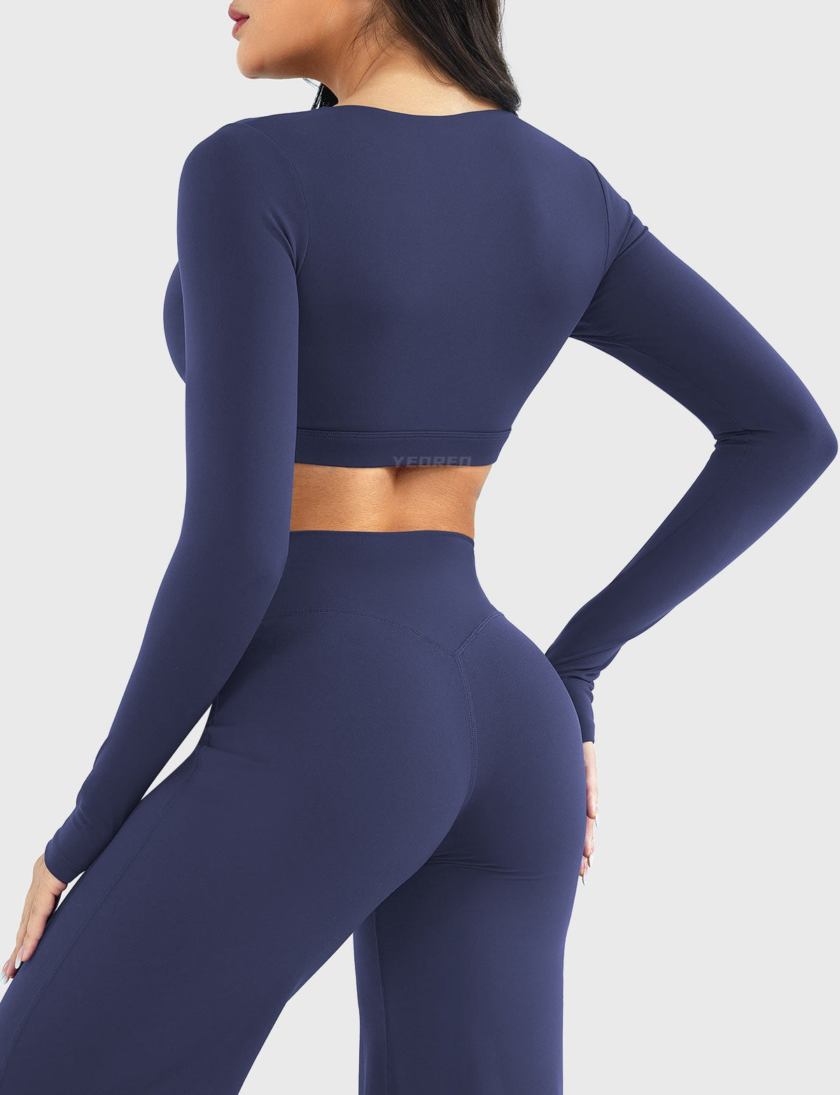 Top Corto CoreFlex de Manga Larga con Cuello en V