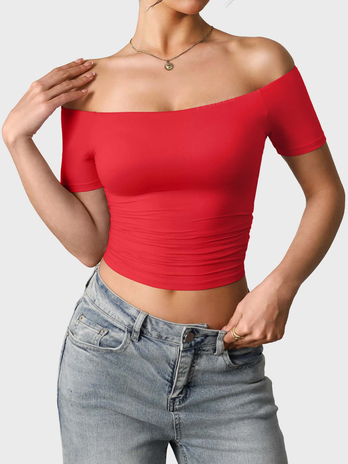 Top Ease de Hombros Descubiertos y Manga Corta