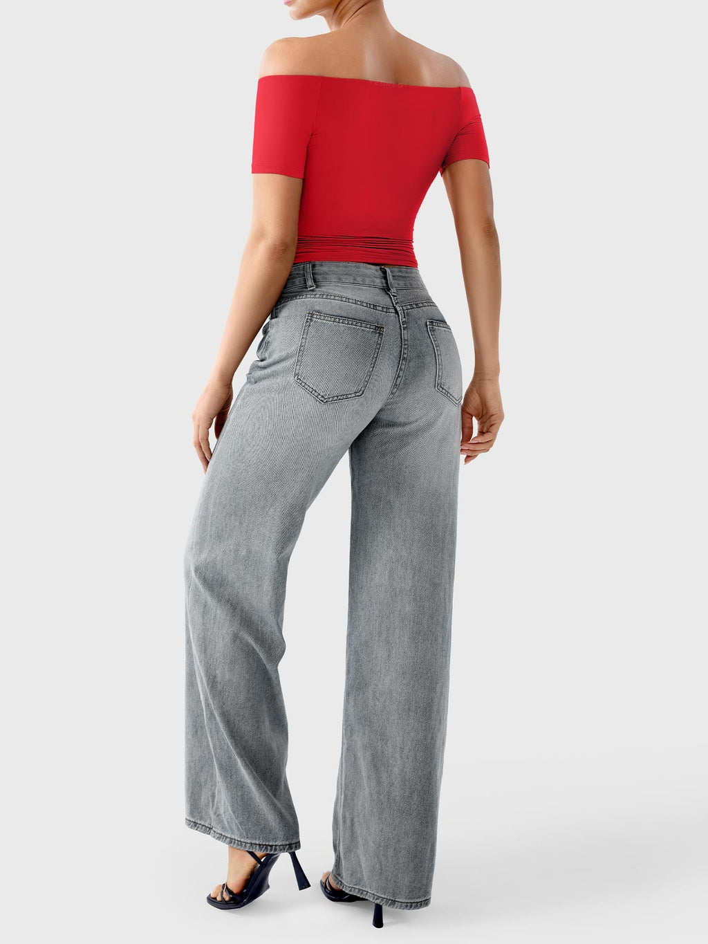 Top Ease de Hombros Descubiertos y Manga Corta