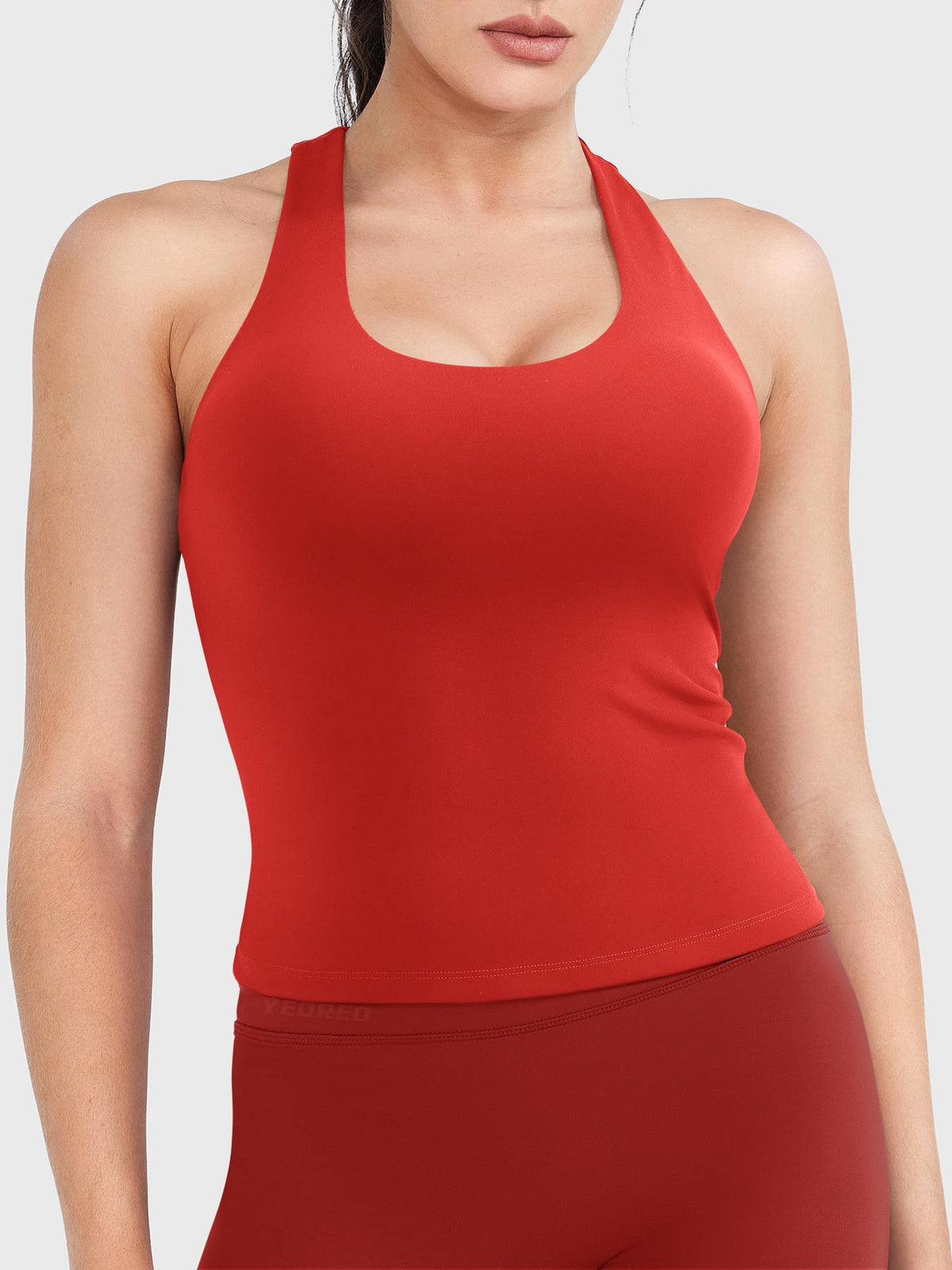 Top CoreFlex con Cuello en U y Espalda Nadadora