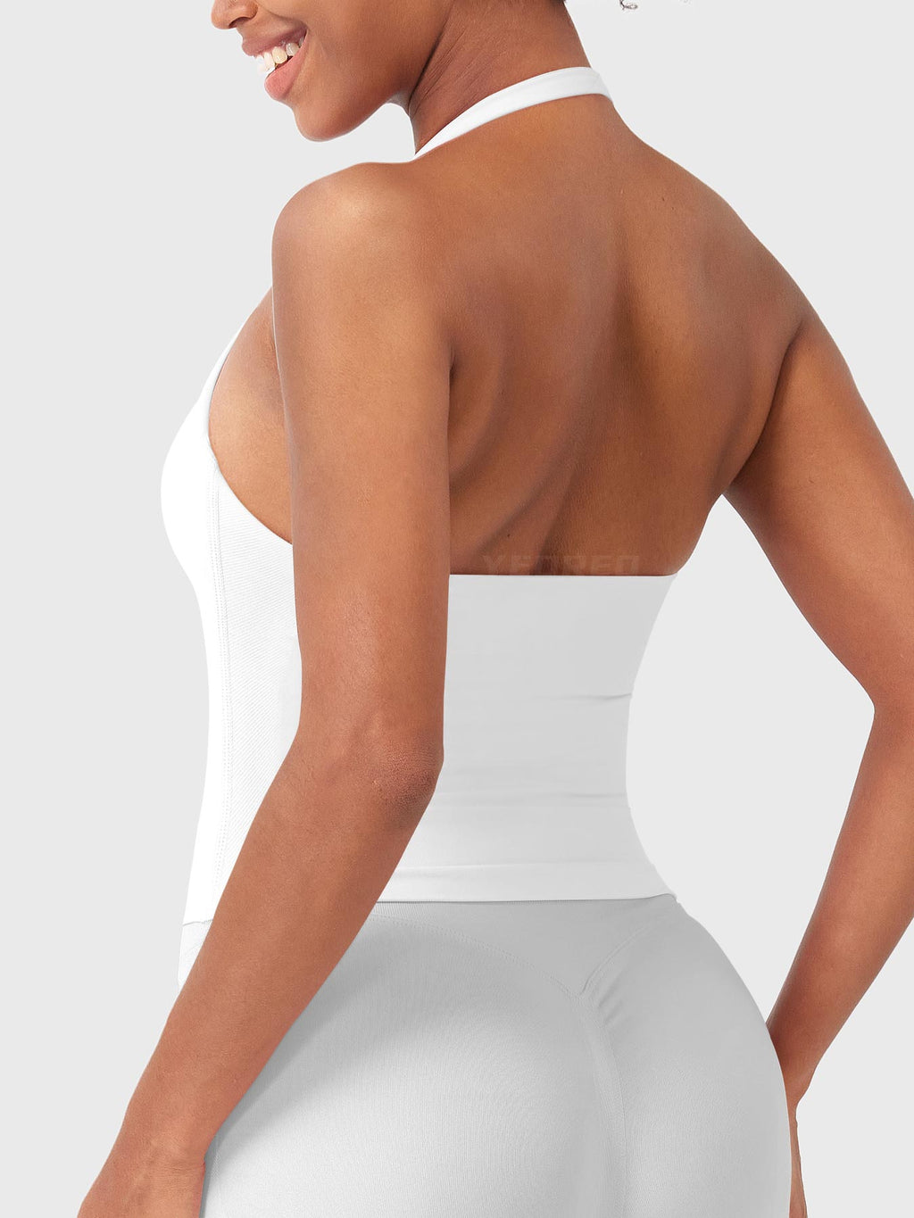 Top CoreFlex Halter sin Costuras