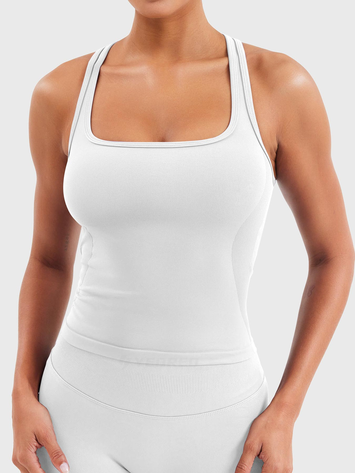 Top CoreFlex con Espalda Nadadora