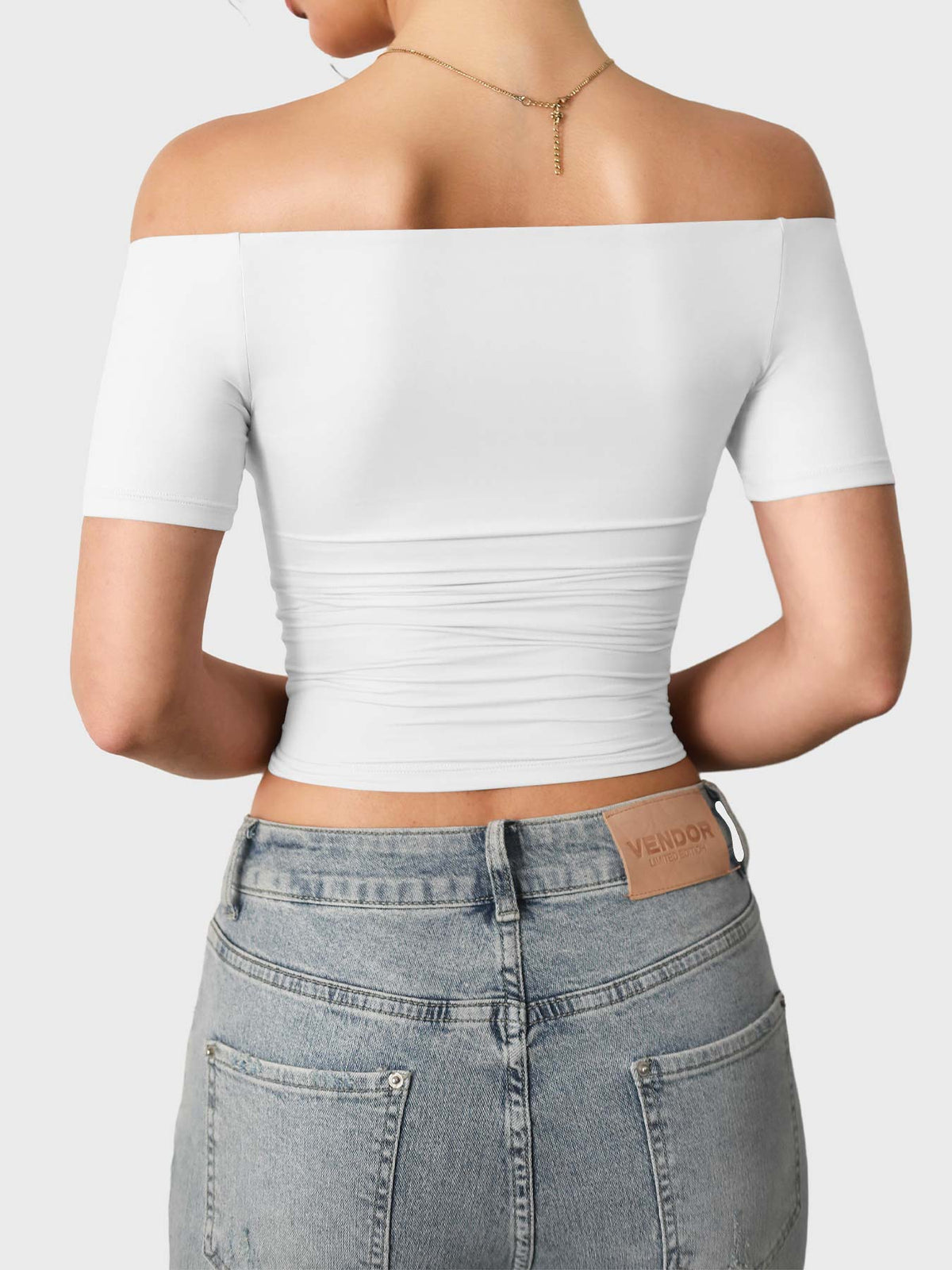 Top Ease de Hombros Descubiertos y Manga Corta