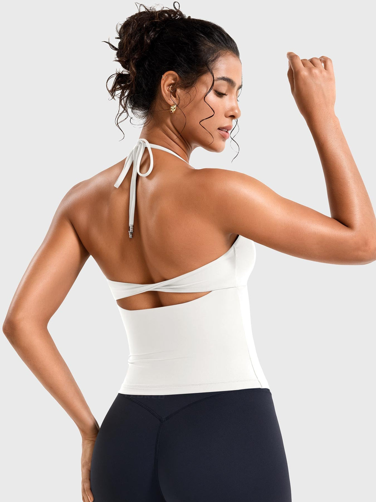 Top CoreFlex Halter con Espalda Torcida