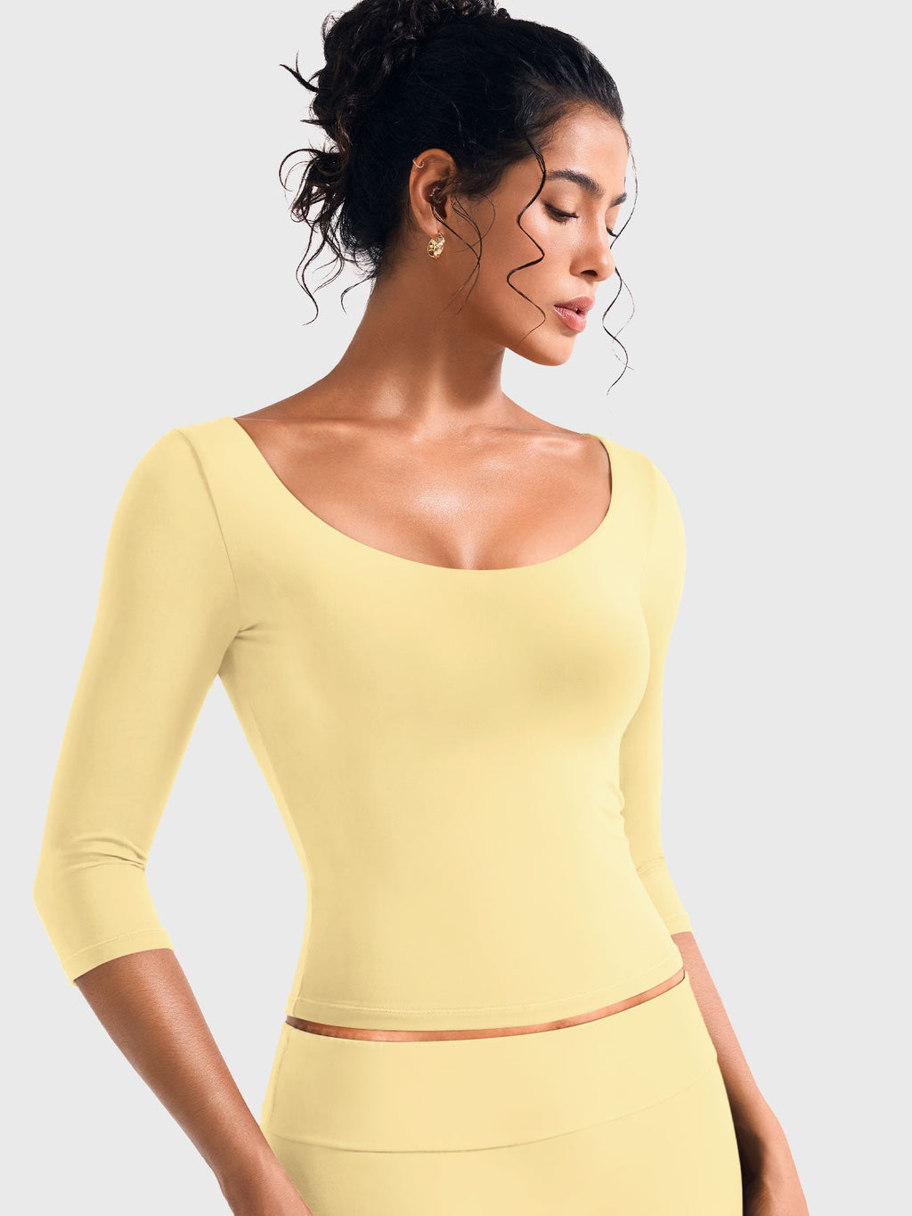 Top Ease de Manga 3/4 con Cuello Redondo Amplio
