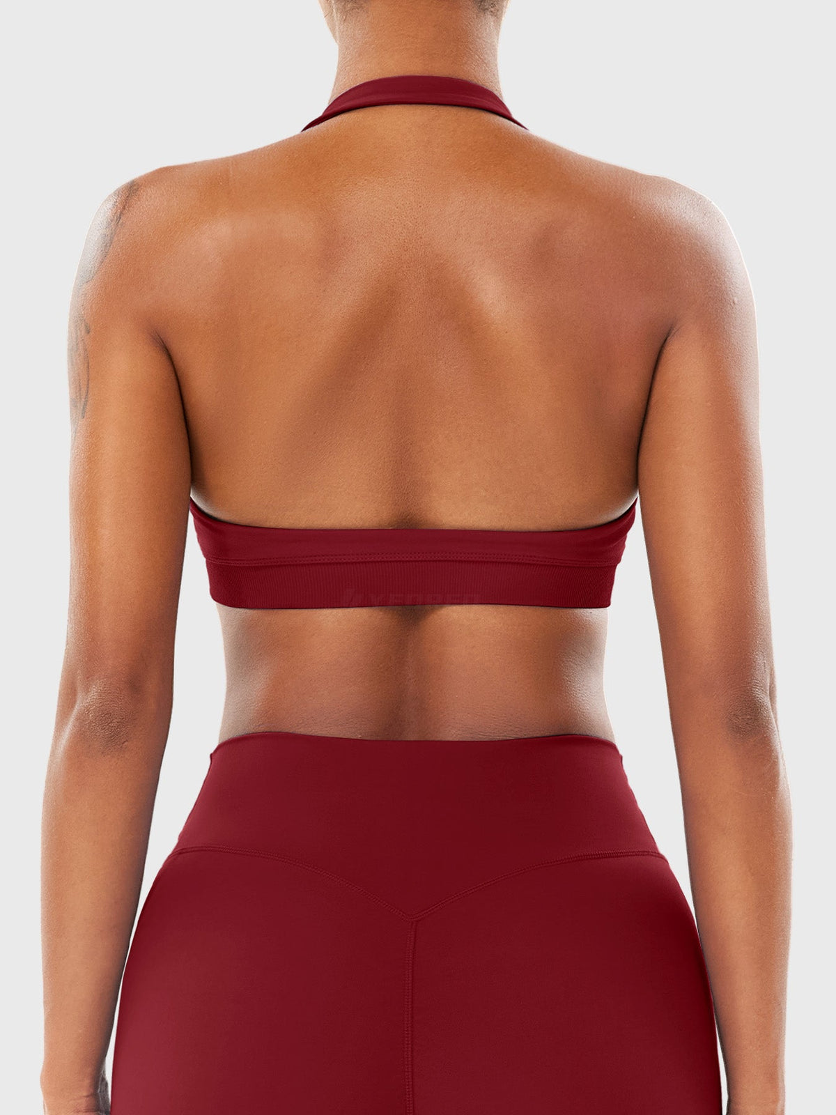 Sostén Deportivo CoreFlex Halter sin Costuras