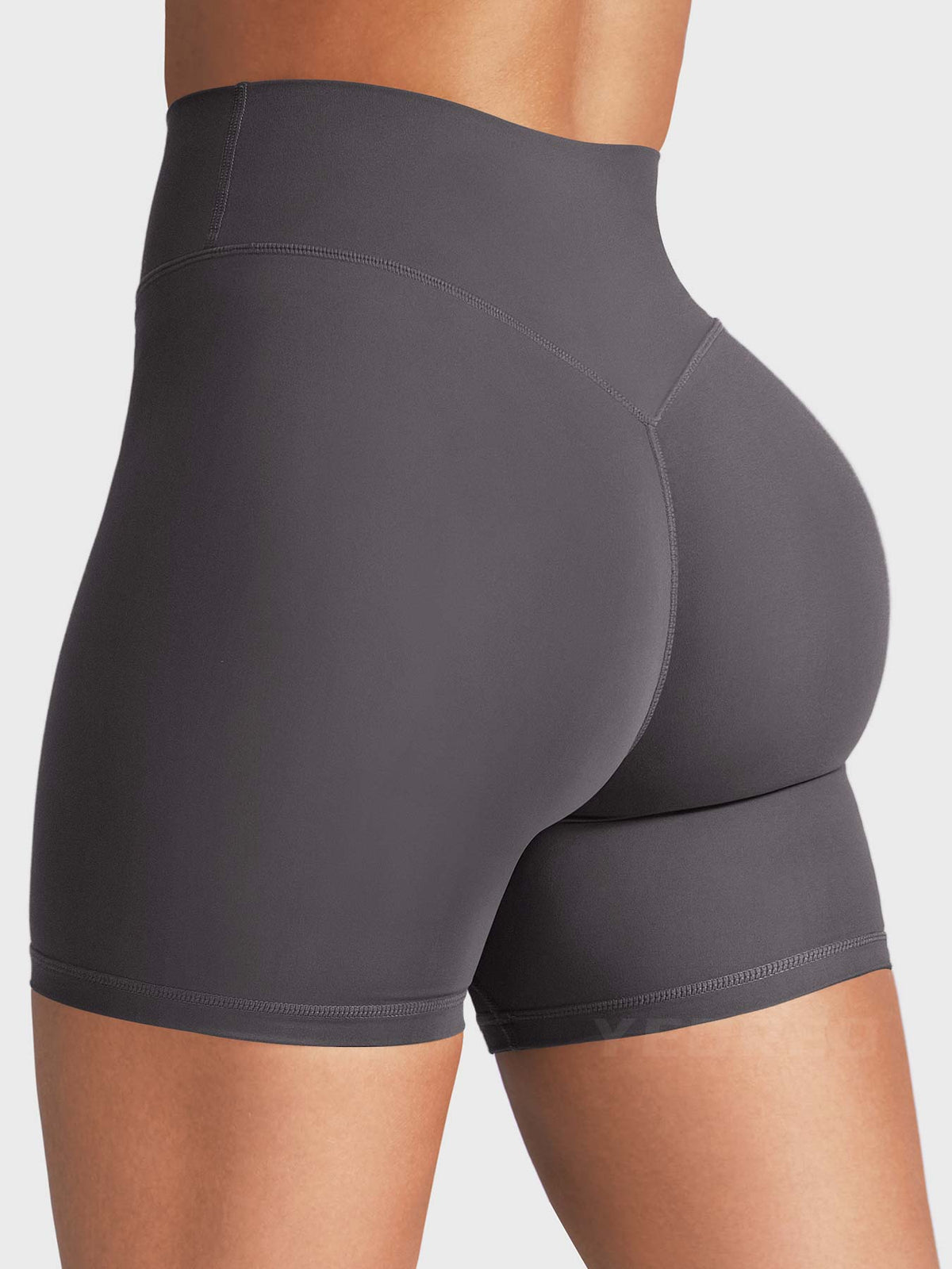 Short SoftHue de 6" con Fruncido