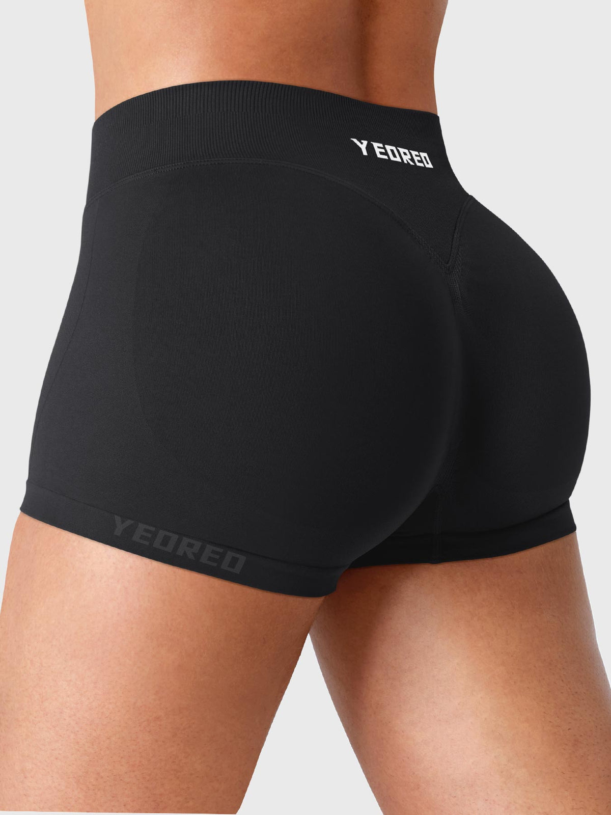 Short LuxFlow de 2.5" Invisible con Fruncido