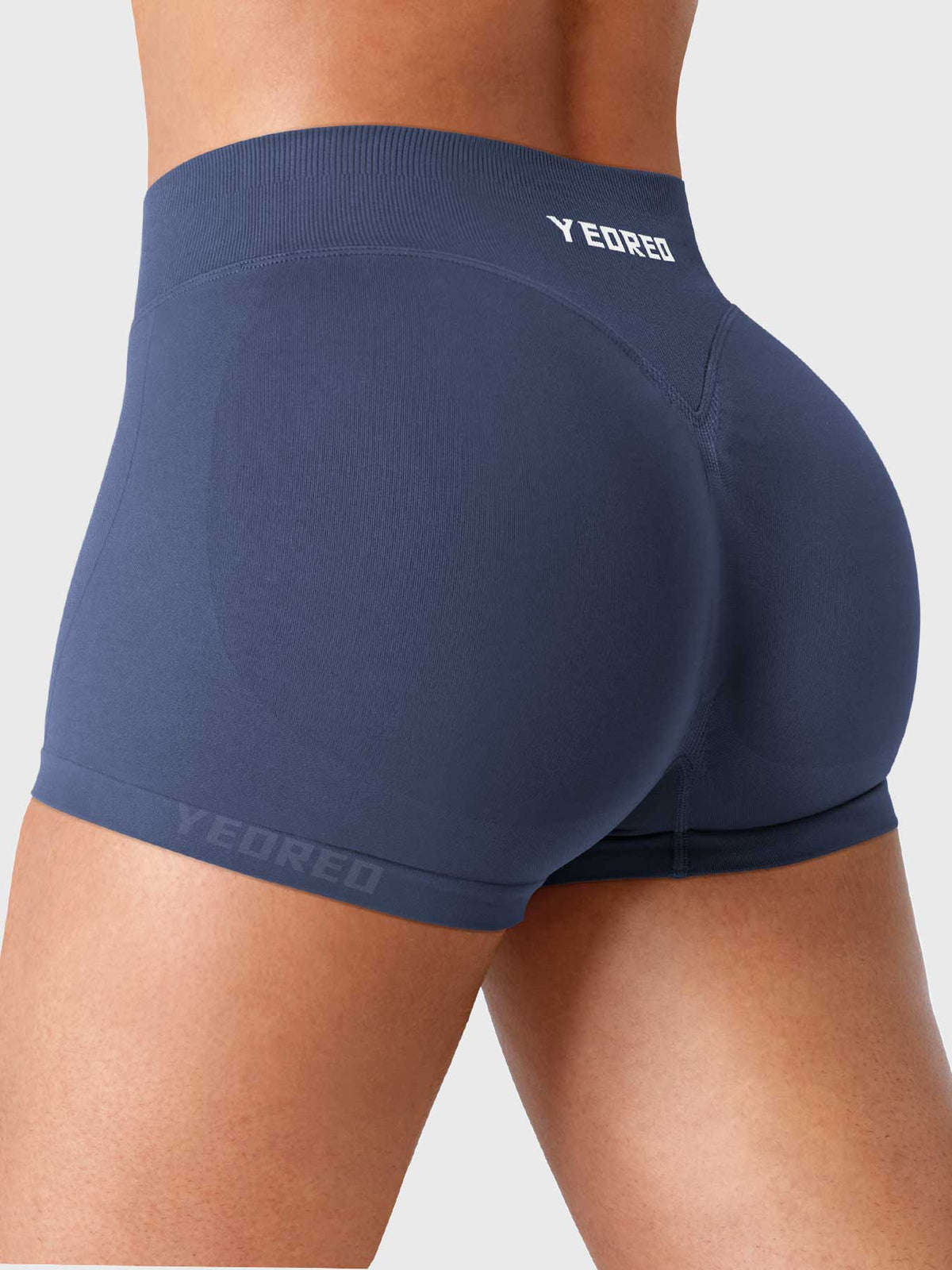 Short LuxFlow de 2.5" Invisible con Fruncido
