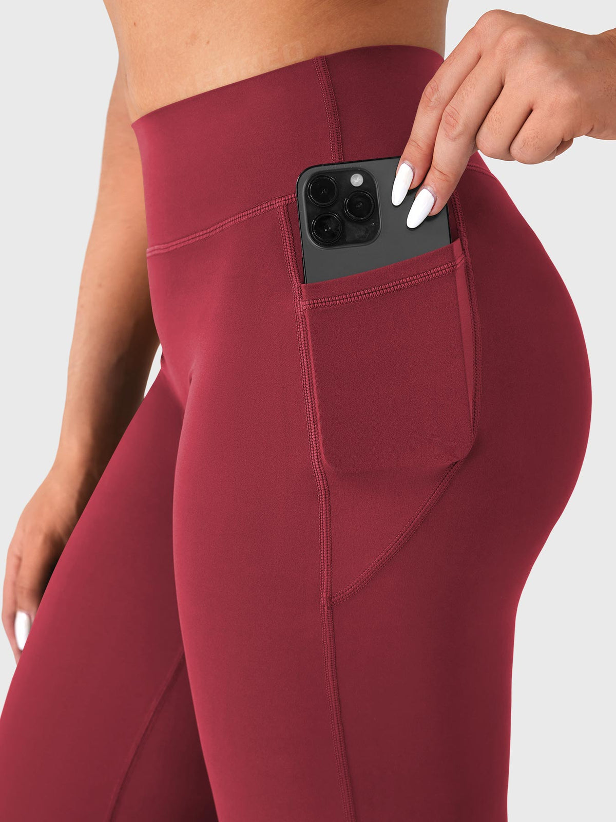 Leggings de Pierna Recta Ease de 31.5" con Bolsillos