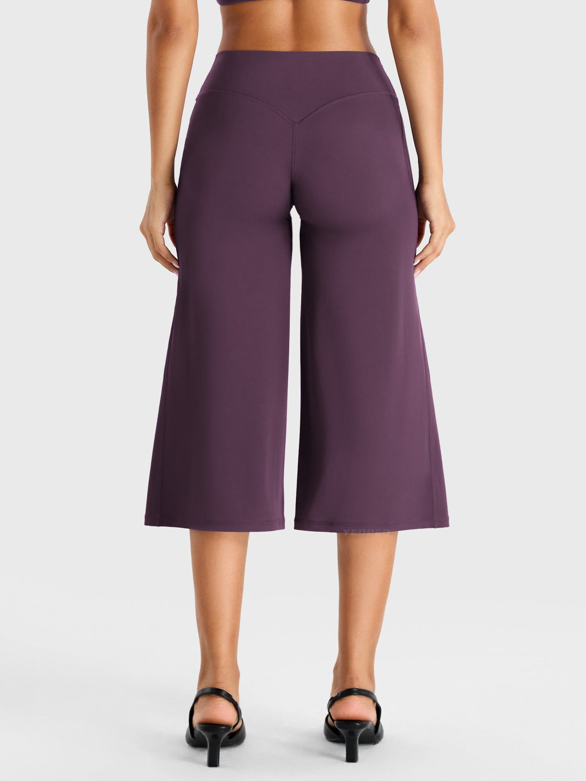 Pantalones Capri Ease de Pierna Ancha de 21" de Tiro Bajo