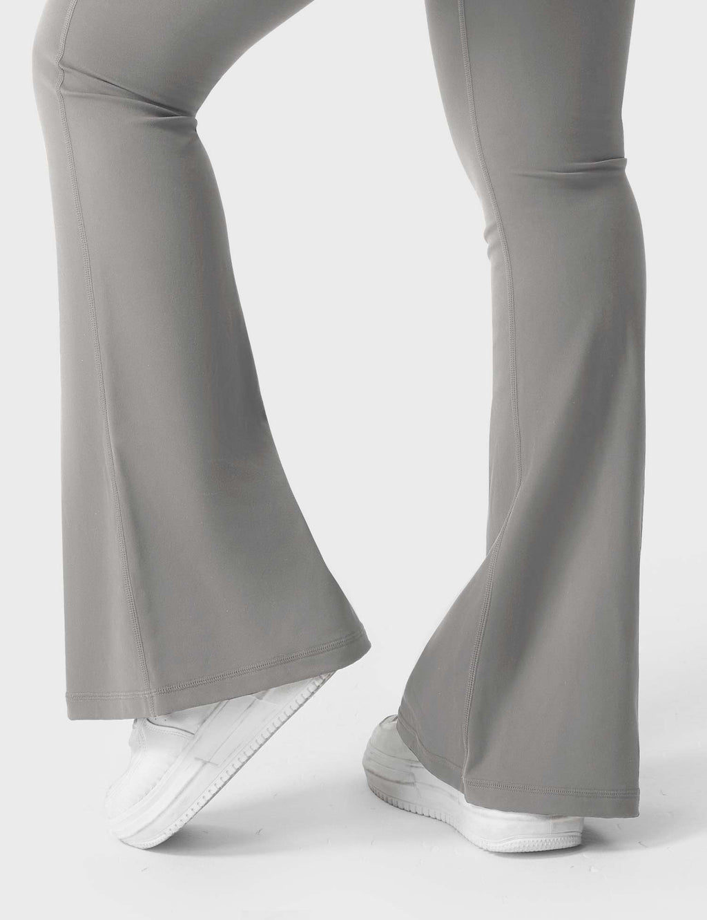 Leggings Acampanados CoreFlex de 31.5" con Bolsillos