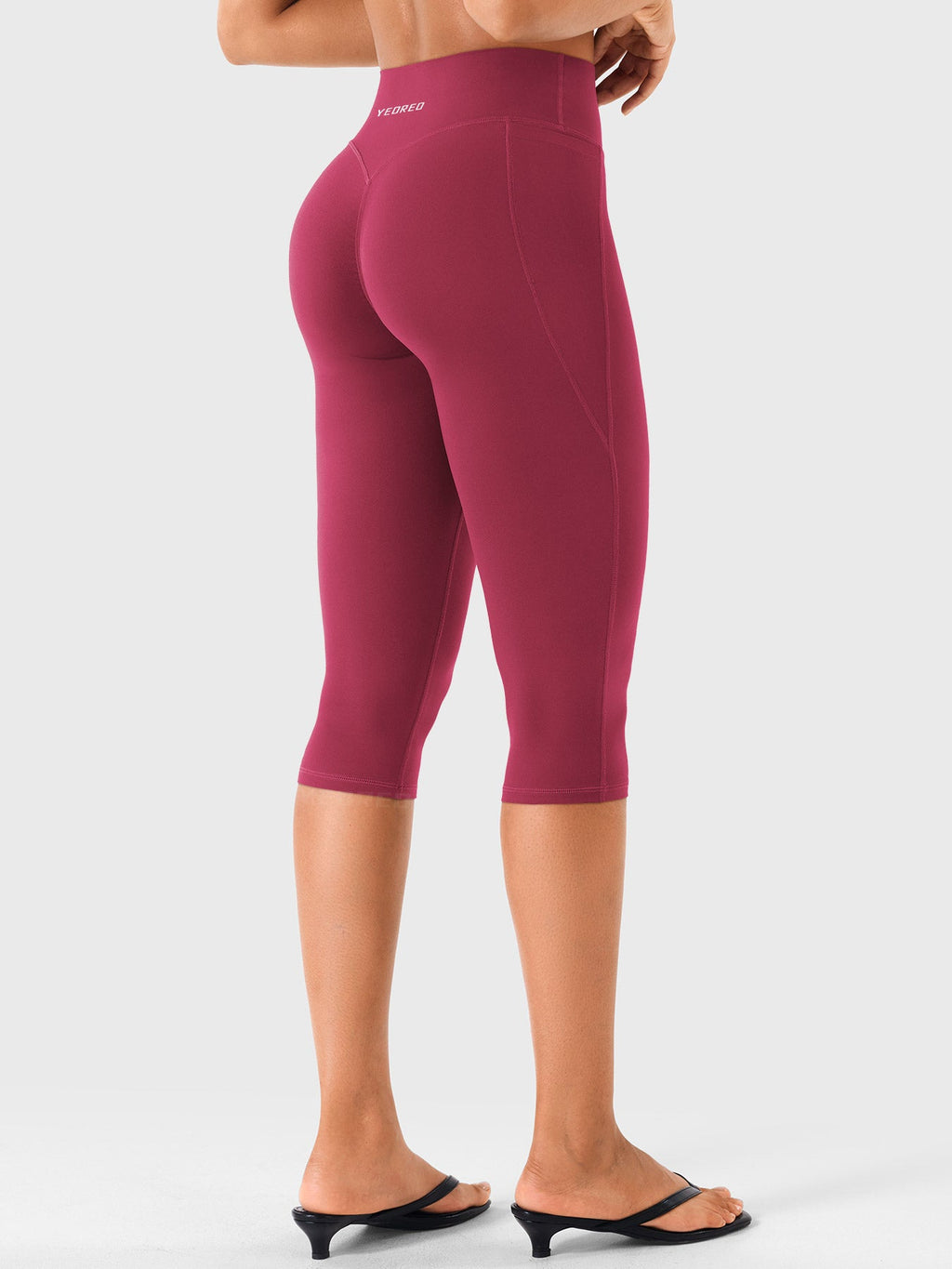Leggings Capri Ease con Bolsillos