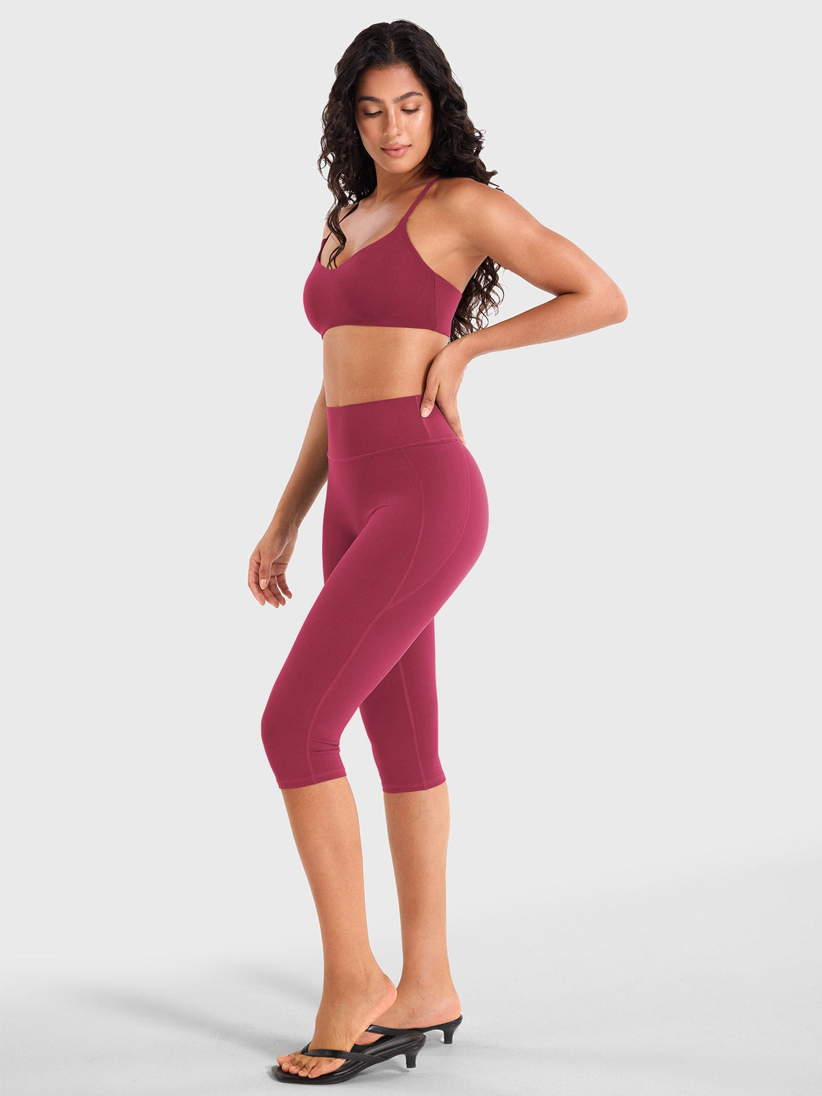 Leggings Capri Ease con Bolsillos