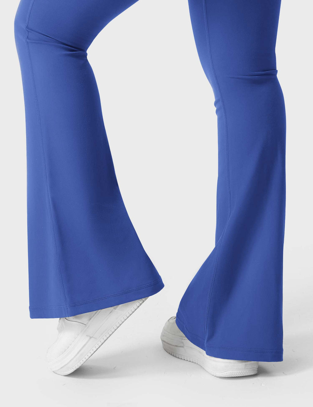 Leggings Acampanados CoreFlex de 31.5" con Bolsillos