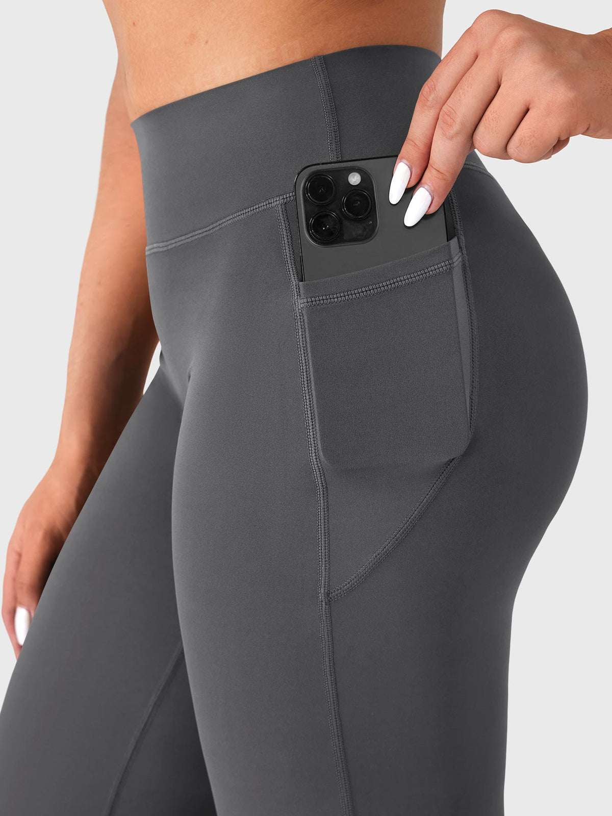 Leggings de Pierna Recta Ease de 31.5" con Bolsillos