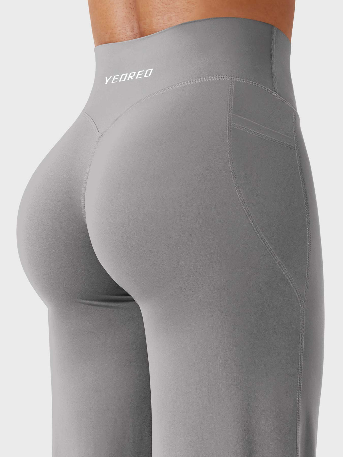 Leggings de Pierna Recta Ease de 31.5" con Bolsillos