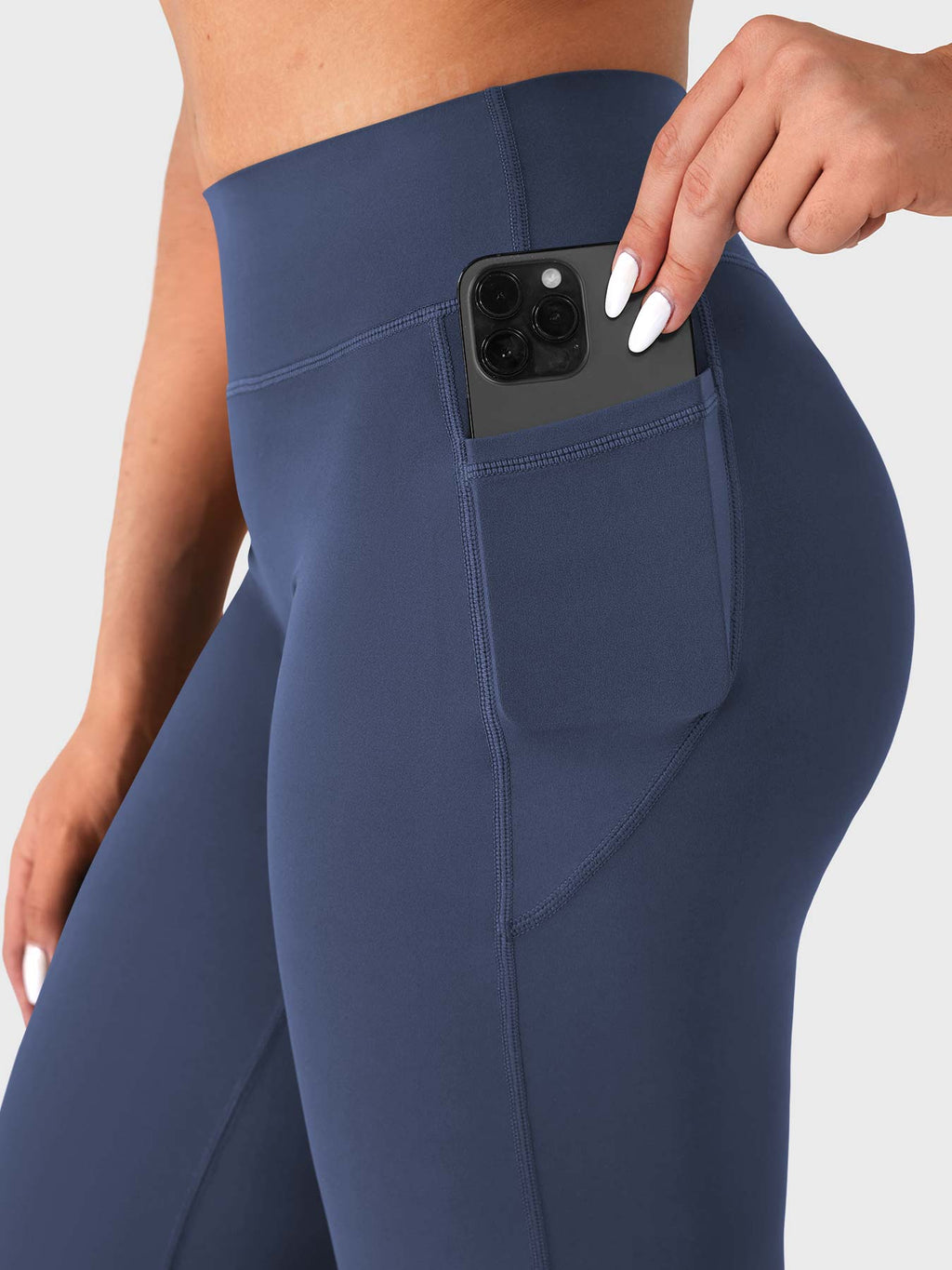 Leggings de Pierna Recta Ease de 31.5" con Bolsillos