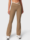Leggings Acampanados CoreFlex con Ribete en Contraste