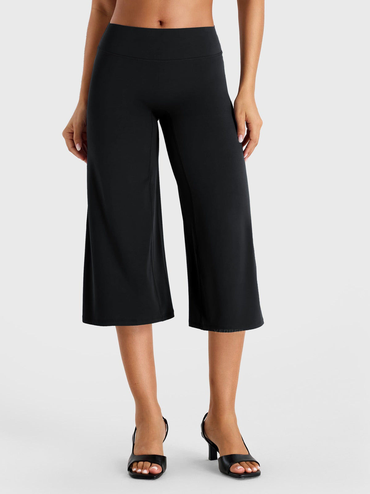 Pantalones Capri Ease de Pierna Ancha de 21" de Tiro Bajo