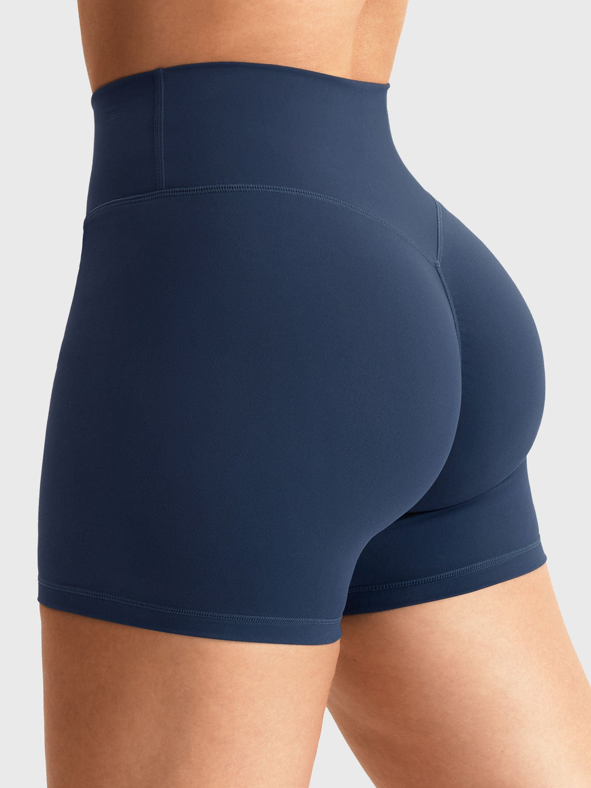 Short SoftHue de 4.5" con Fruncido